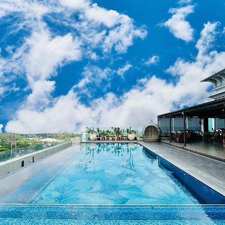 Belviu Hotel Bandung Exterior foto
