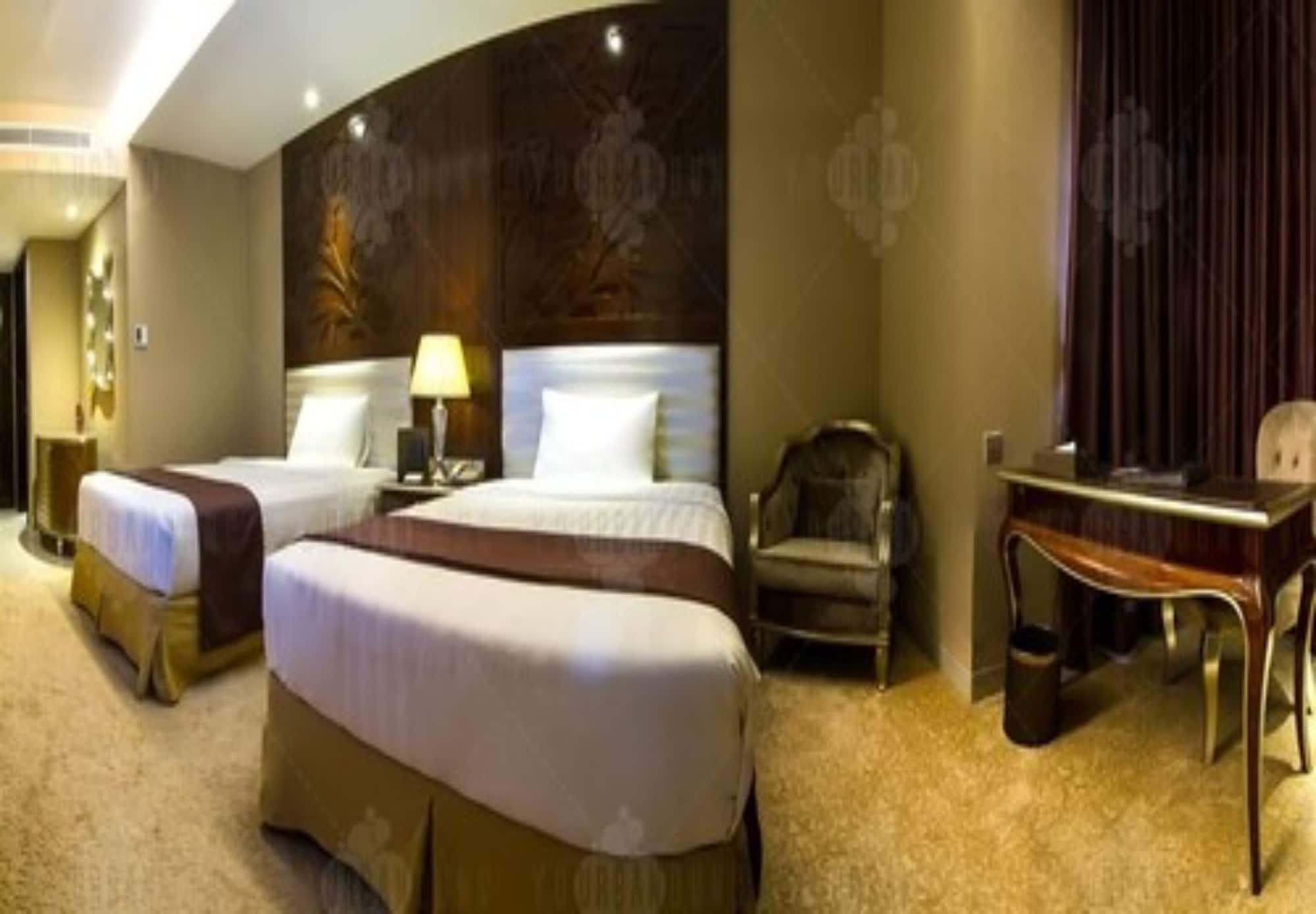 Belviu Hotel Bandung Exterior foto