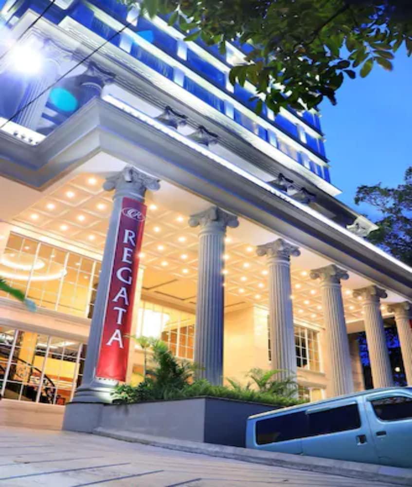 Belviu Hotel Bandung Exterior foto